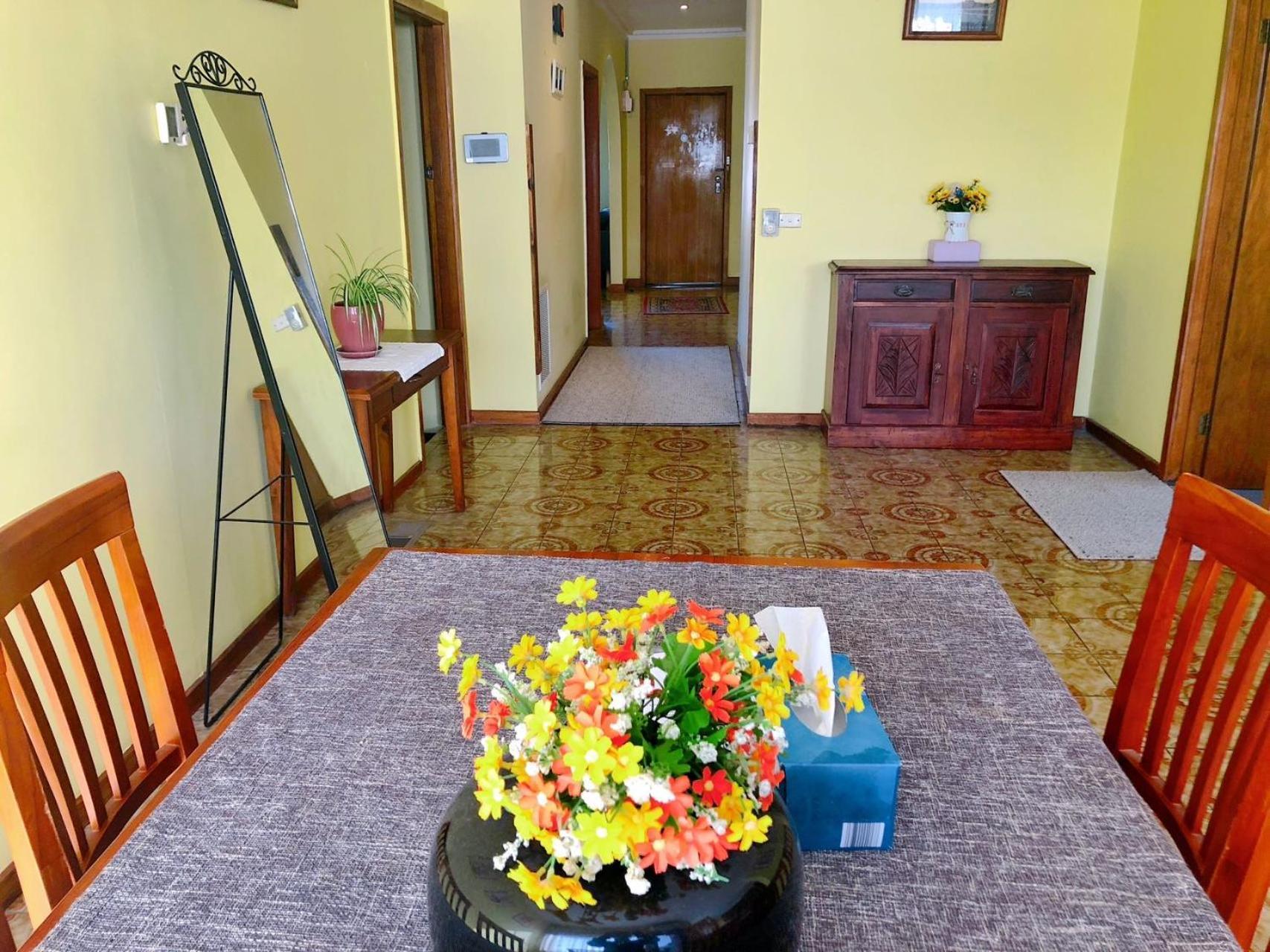A Single Room Near The Railway Station Melbourne City Exterior foto